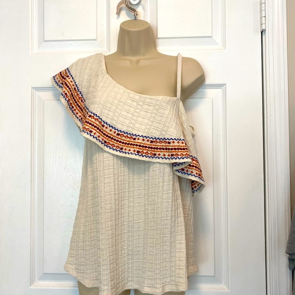 Bundle of 7 Super cute blouses! - Picture 7 of 9